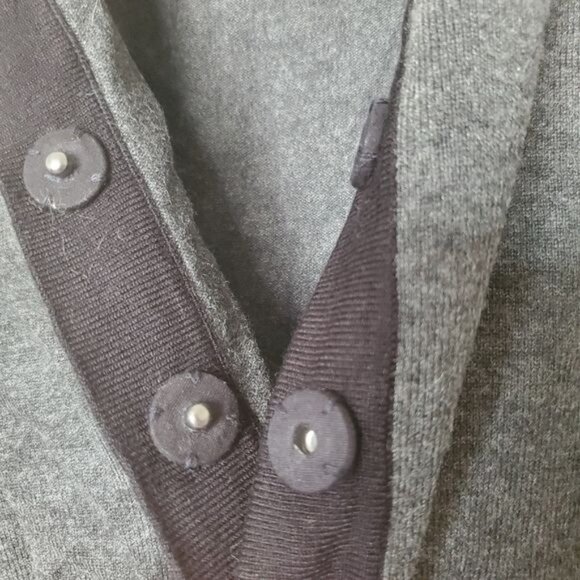 14TH & UNION Womens Cardigan SZ S Gray Black Snap Button Dark Academia Minimal - Picture 8 of 11